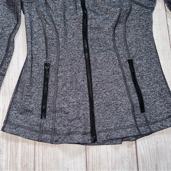 Lululemon Zip and Leggings Set - Picture 7 of 15